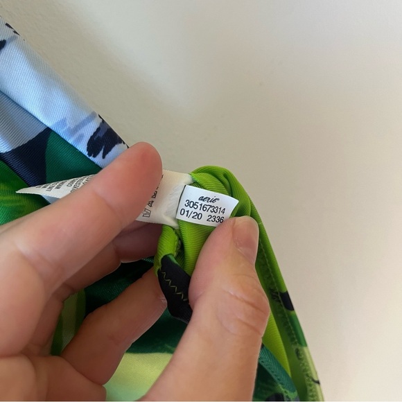 Aerie One Piece Swimsuit L Tropical Floral Green Blue Cutout Bathing Suit - Picture 6 of 12